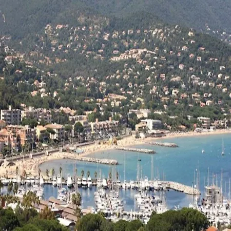 Apartamento Bel De Standing Climatise Avec 2 Chambres 1 *